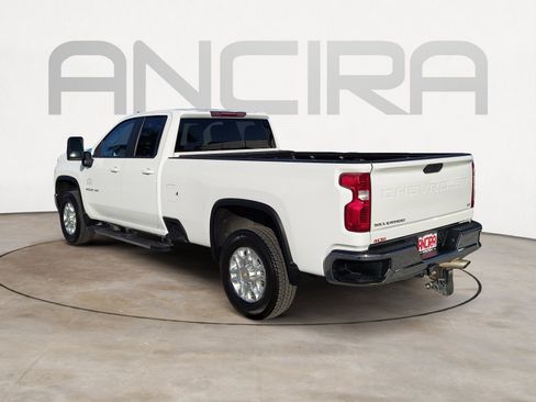 Used 2022 Chevrolet Silverado 2500 LT w/ Convenience Package AWD/4WD image 8