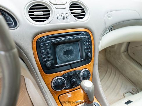 Used 2004 Mercedes-Benz SL 500 image 44