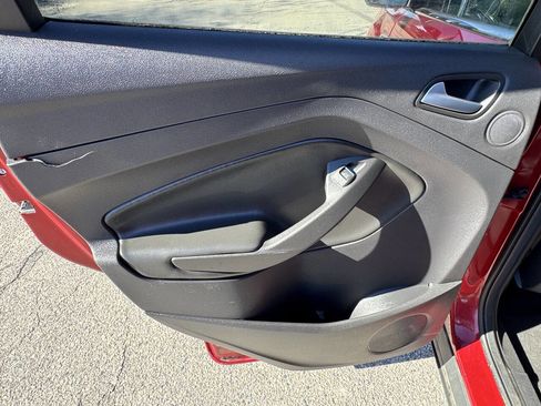 Used 2014 Ford Escape Titanium w/ Equipment Group 401A image 12