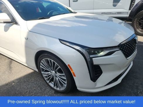 Used 2020 Cadillac CT4 Premium Luxury RWD image 3