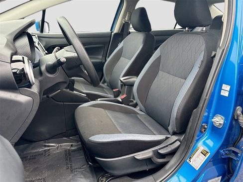 Used 2024 Nissan Versa SV image 18