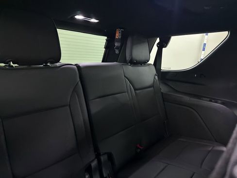 New 2026 GMC Yukon Denali w/ Sun & Power Step Package image 24