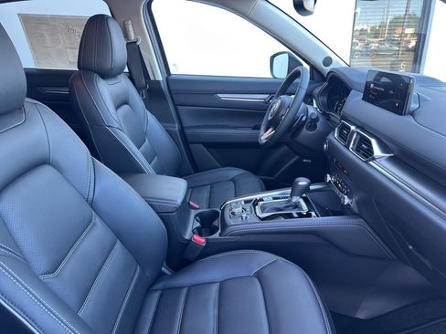 New 2025 MAZDA CX-5 AWD 2.5 S w/ Premium Plus Pkg image 17