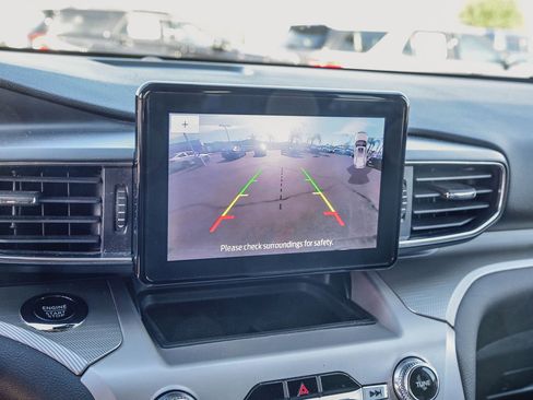 Certified 2023 Ford Explorer XLT w/ Equipment Group 202A image 25