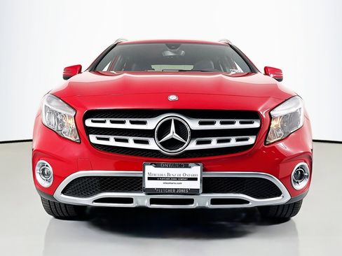 Used 2018 Mercedes-Benz GLA 250 4MATIC image 2