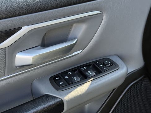 Used 2022 RAM 1500 Lone Star image 24