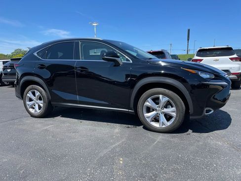 Used 2017 Lexus NX 200t FWD image 2