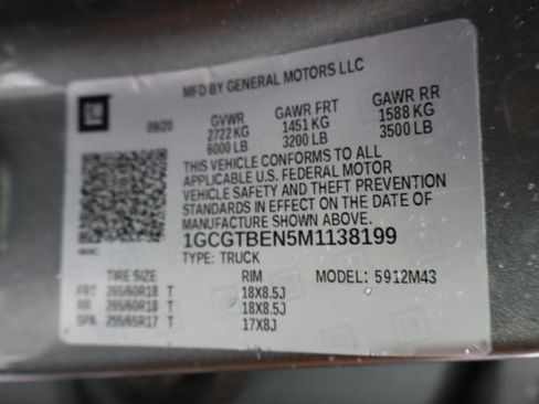 Used 2021 Chevrolet Colorado W/T w/ Custom Special Edition image 34