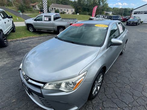 Used 2015 Toyota Camry XLE image 15