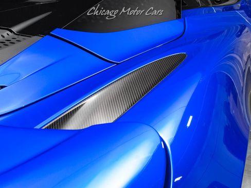 Used 2025 McLaren 750S Spider RWD image 44