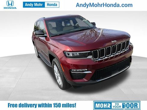 Used 2023 Jeep Grand Cherokee Limited w/ Luxury Tech Group II image 1