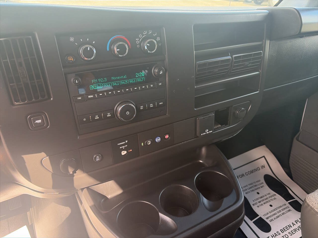 Used 2022 Chevrolet Express 2500 w/ Driver Convenience Package RWD image 9