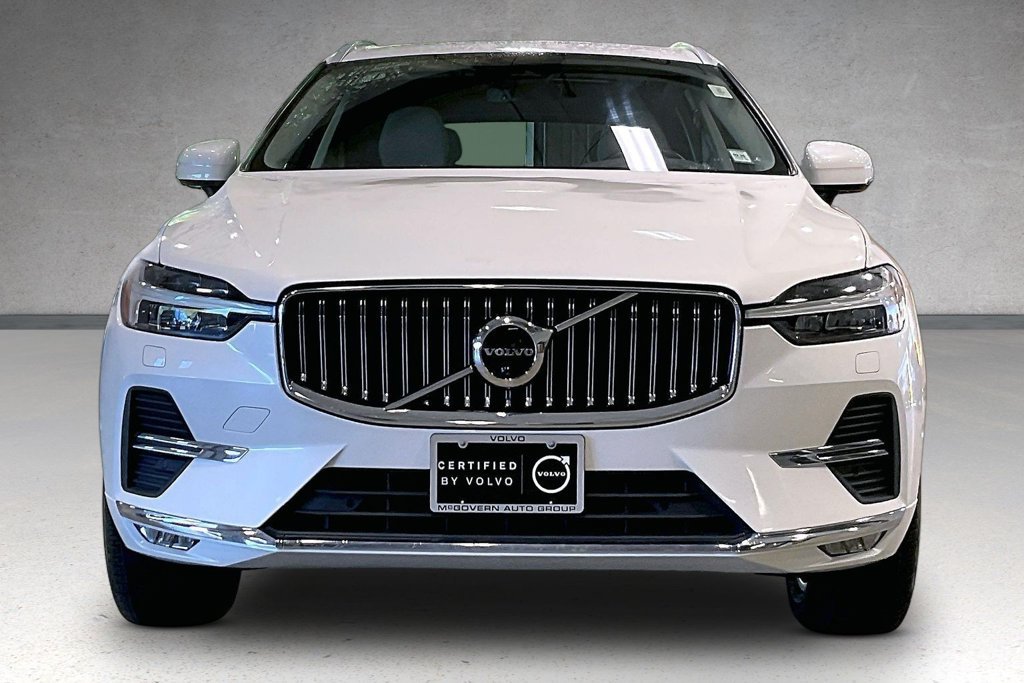 Certified 2023 Volvo XC60 B5 Plus w/ Climate Package AWD/4WD image 2