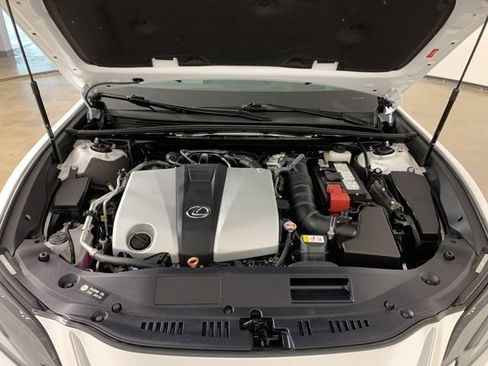 Used 2025 Lexus ES 350 Ultra Luxury w/ Accessory Package (Z2) image 44