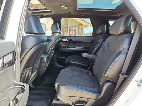 Used 2025 Hyundai Palisade Calligraphy image 10