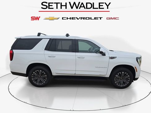 New 2026 GMC Yukon Elevation w/ Elevation Premium Package AWD/4WD image 8