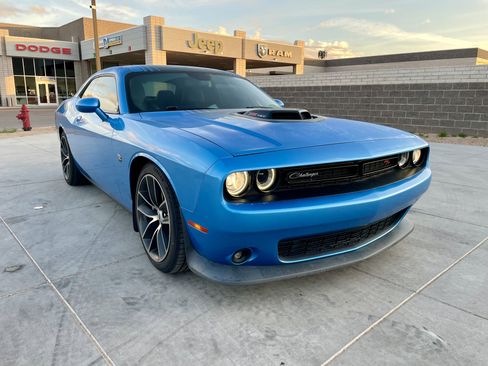Used 2018 Dodge Challenger R/T Scat Pack image 7