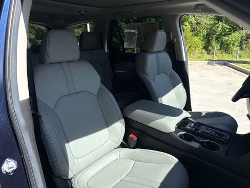 Used 2025 Honda Pilot Touring image 34