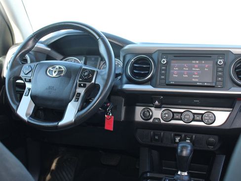 Used 2019 Toyota Tacoma SR5 image 23