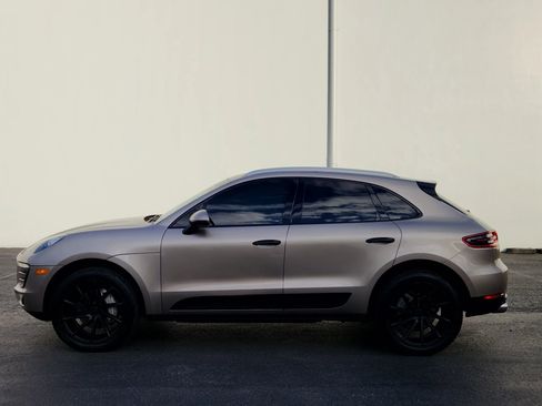 Used 2015 Porsche Macan S image 2