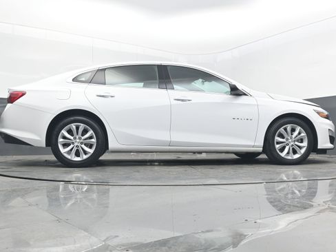 Used 2024 Chevrolet Malibu LT image 30
