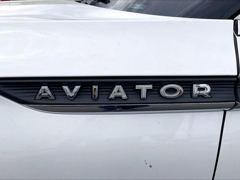 Used 2020 Lincoln Aviator Reserve w/ Equipment Group 202A AWD/4WD image 4