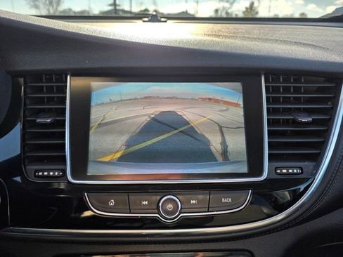 Used 2018 Buick Encore Sport Touring image 17