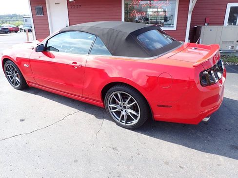 Used 2014 Ford Mustang GT w/ GT Brake Performance Package RWD image 4