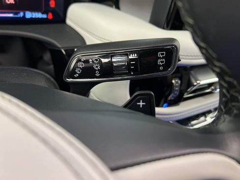 Used 2025 Lincoln Aviator Reserve w/ Equipment Group 201A image 20