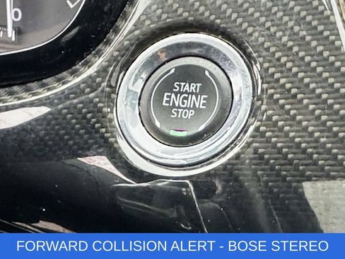 Used 2024 Cadillac XT6 Sport w/ Technology Package AWD/4WD image 10
