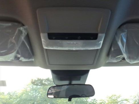 New 2025 Nissan Sentra SR image 24