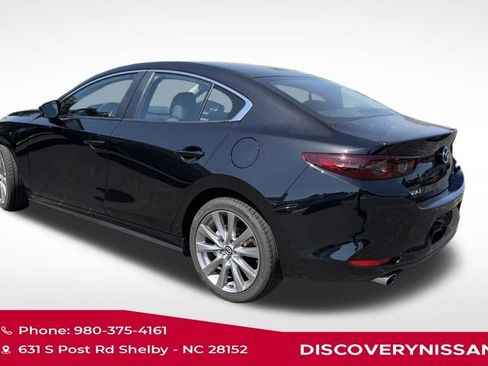 Used 2021 MAZDA MAZDA3 s FWD image 4