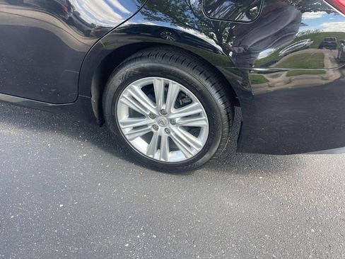 Used 2013 Lexus ES 350 w/ Luxury Pkg FWD image 5