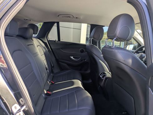 Used 2022 Mercedes-Benz GLC 300 GLC 300 image 18