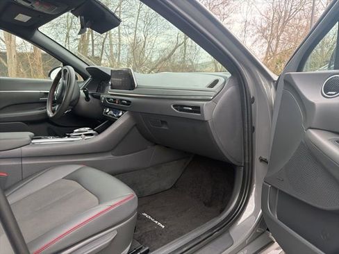 Used 2023 Hyundai Sonata SEL Plus w/ Cargo Package FWD image 13