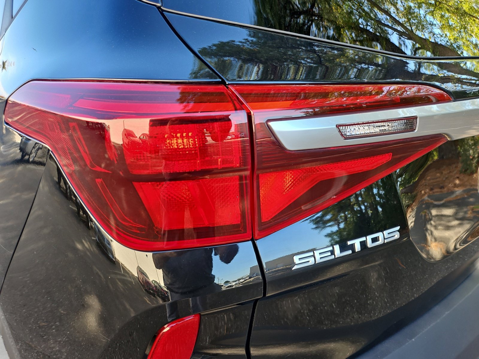 Used 2023 Kia Seltos LX AWD/4WD image 20
