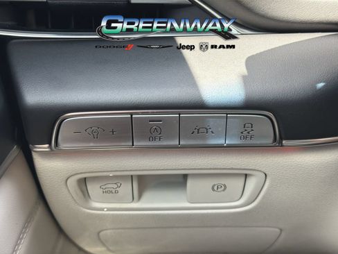 Used 2021 Genesis GV80 2.5T w/ Prestige Package 04 AWD/4WD image 28