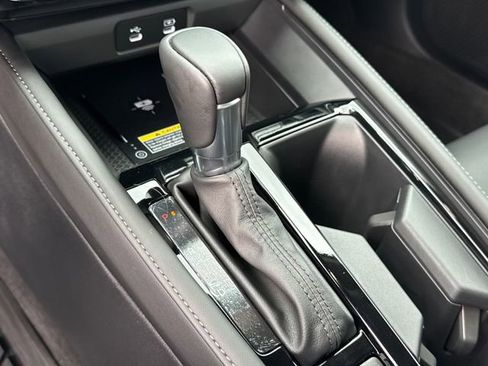 Used 2025 Honda Accord Touring image 15