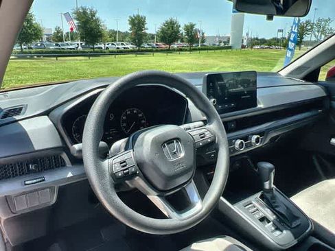 Used 2026 Honda CR-V EX image 15