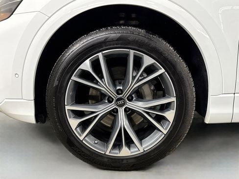 Certified 2025 Audi Q8 Premium Plus w/ Premium Plus Package image 31