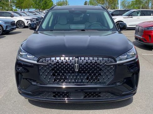 New 2026 Lincoln Aviator Reserve AWD/4WD image 2