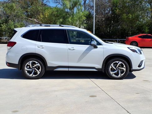 Used 2022 Subaru Forester Touring w/ Popular Package #3 image 10