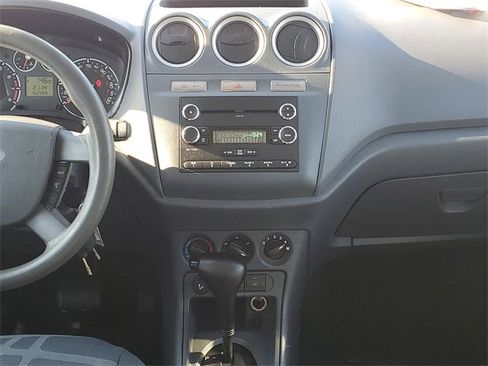 Used 2013 Ford Transit Connect XLT image 11