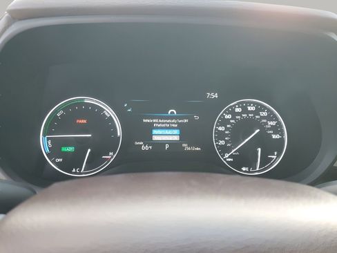 Used 2023 Toyota Sienna Platinum image 39