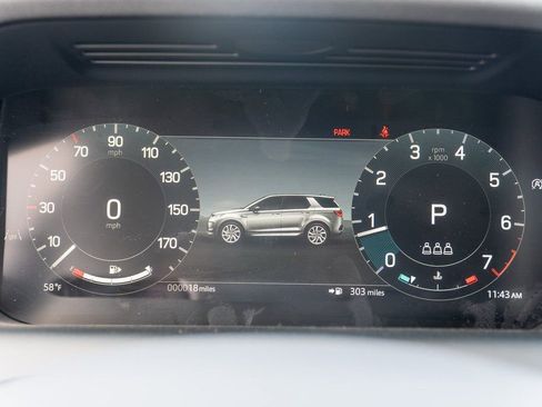 Used 2025 Land Rover Discovery Sport Dynamic SE image 14