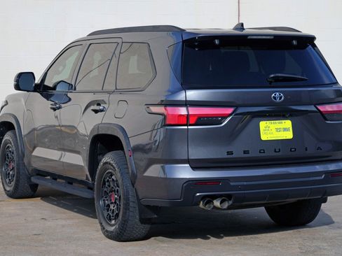 Used 2023 Toyota Sequoia TRD Pro AWD/4WD image 55