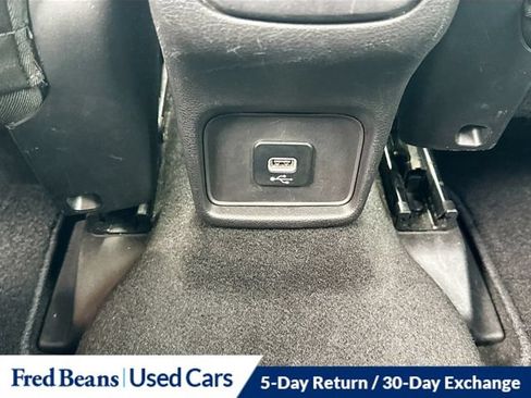 Used 2018 Jeep Compass Latitude AWD/4WD image 30