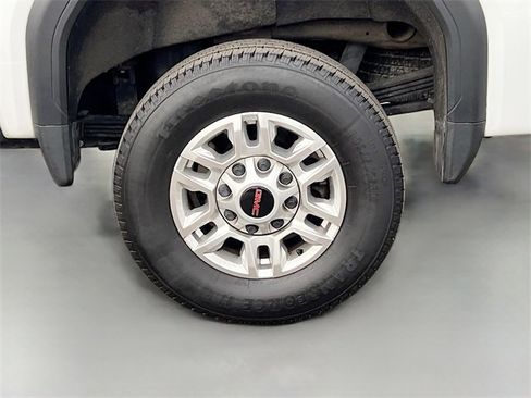 Used 2023 GMC Sierra 2500 SLE w/ SLE Value Package; image 35