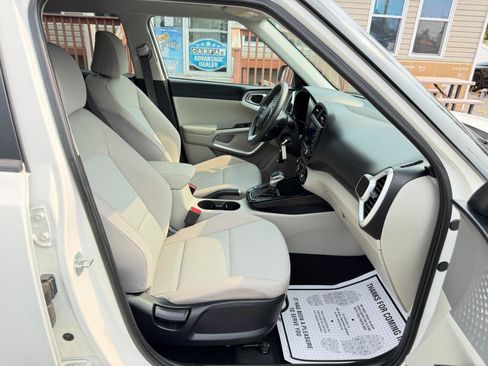 Used 2022 Kia Soul LX w/ Technology Package FWD image 40