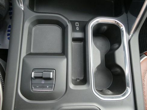 Certified 2024 GMC Sierra 2500 Denali Ultimate image 31